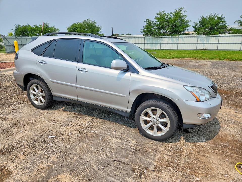 64772216 :رقم المزاد ، 2T2HK31U99C117686 vin ، 2009 Lexus Rx مزاد بيع