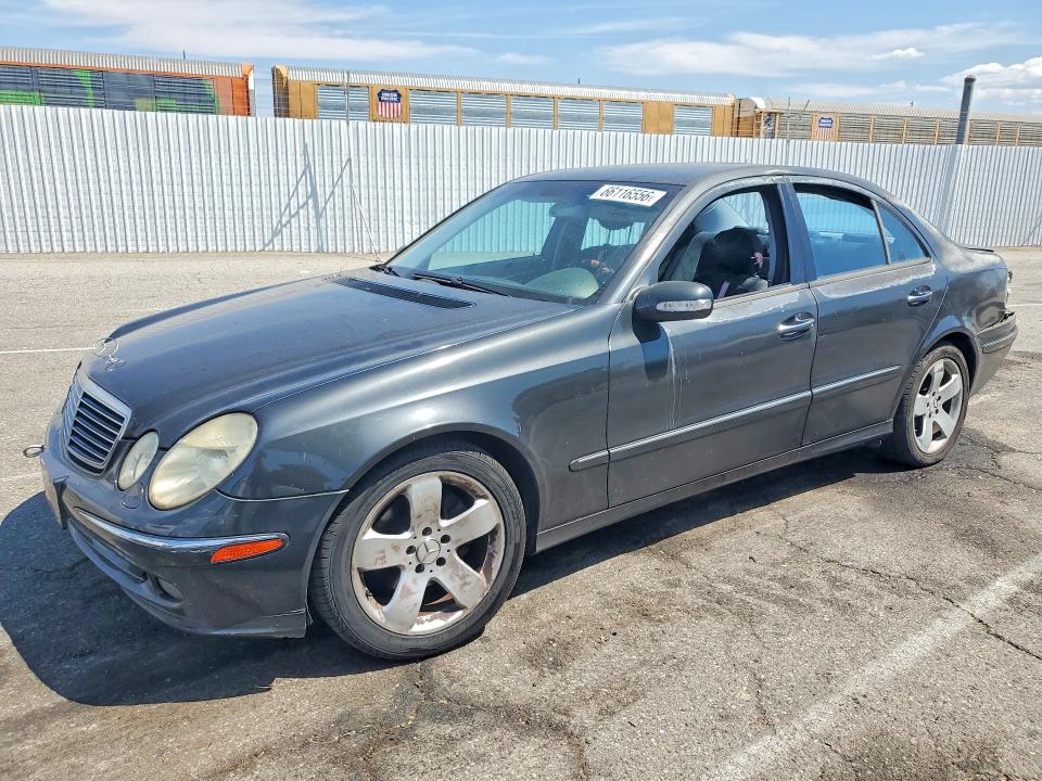 2004 Mercedes-benz E მანქანა იყიდება აუქციონზე, vin: WDBUF65J24A439588, აუქციონის ნომერი: 66116556