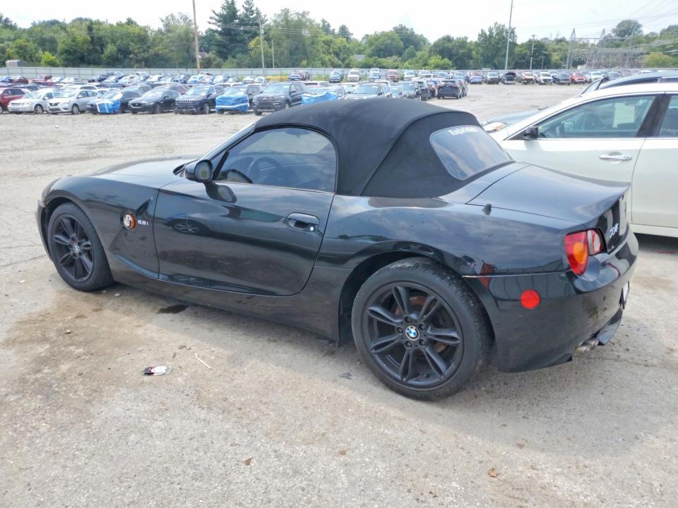 63614726 :رقم المزاد ، 4USBT33453LS40268 vin ، 2003 Bmw Z4 مزاد بيع
