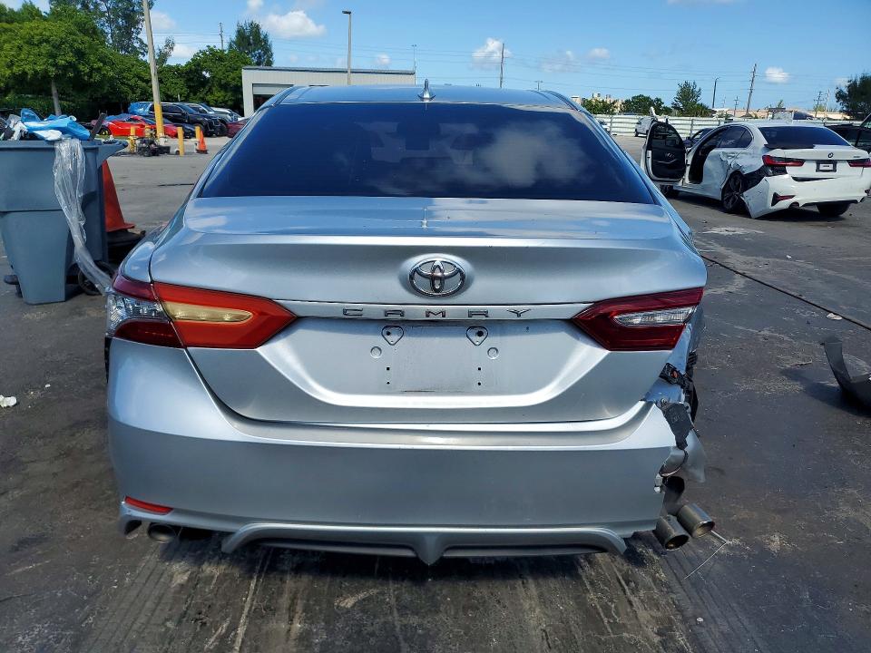 Продаж на аукціоні авто 2019 Toyota Camry, vin: 4T1B61HK0KU700496, номер лоту: 64775656