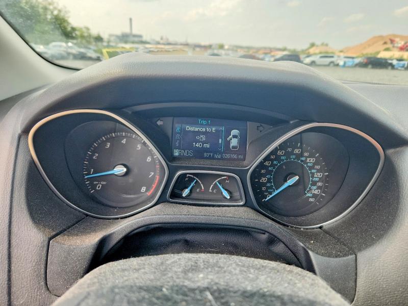 64824686 :رقم المزاد ، 1FAHP3H28CL149707 vin ، 2012 Ford Focus مزاد بيع