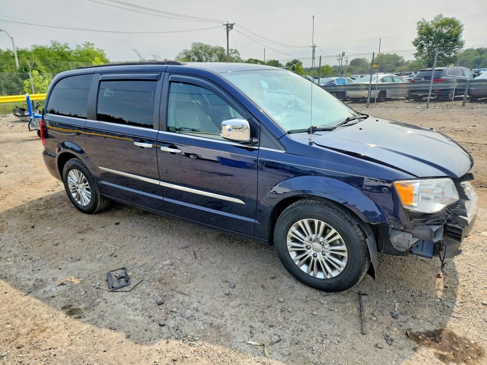 Aukcja sprzedaży 2015 Chrysler Town & Country, vin: 2C4RC1CG0FR638566, numer aukcji: 64726886