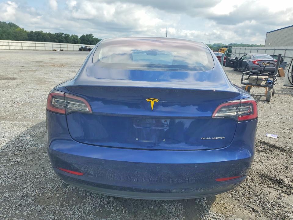 63185596 :رقم المزاد ، 5YJ3E1EB9JF146382 vin ، 2018 Tesla Model 3 مزاد بيع