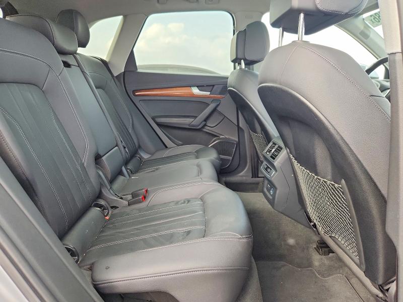 64029386 :رقم المزاد ، WA1EAAFY8P2019250 vin ، 2023 Audi Q5 مزاد بيع