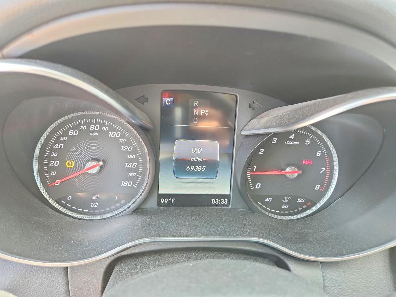 63711066 :رقم المزاد ، 55SWF4KB5HU224939 vin ، 2017 Mercedes-benz C مزاد بيع