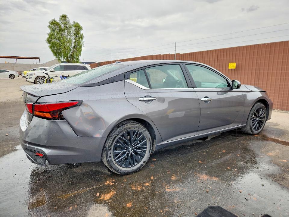 2025 Nissan Altima მანქანა იყიდება აუქციონზე, vin: 1N4BL4DW2SN408307, აუქციონის ნომერი: 64544366