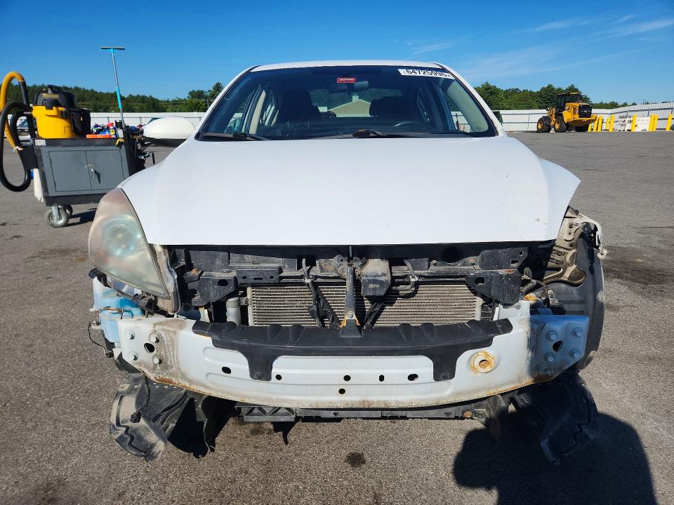 64725996 :رقم المزاد ، JM1BL1V80C1679562 vin ، 2012 Mazda 3 مزاد بيع