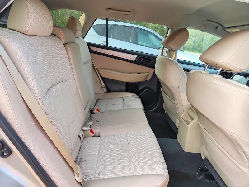 63154576 :رقم المزاد ، 4S4BSCAC2F3315852 vin ، 2015 Subaru Outback مزاد بيع