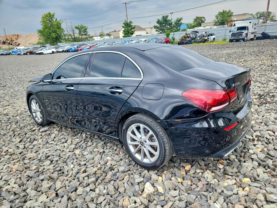 2020 Mercedes-benz A მანქანა იყიდება აუქციონზე, vin: WDD3G4FB0LW037842, აუქციონის ნომერი: 66106286