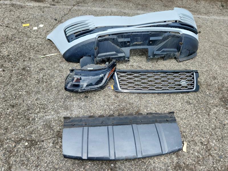 2019 Land Rover Range Rover მანქანა იყიდება აუქციონზე, vin: SALGS2SVXKA547036, აუქციონის ნომერი: 66842786