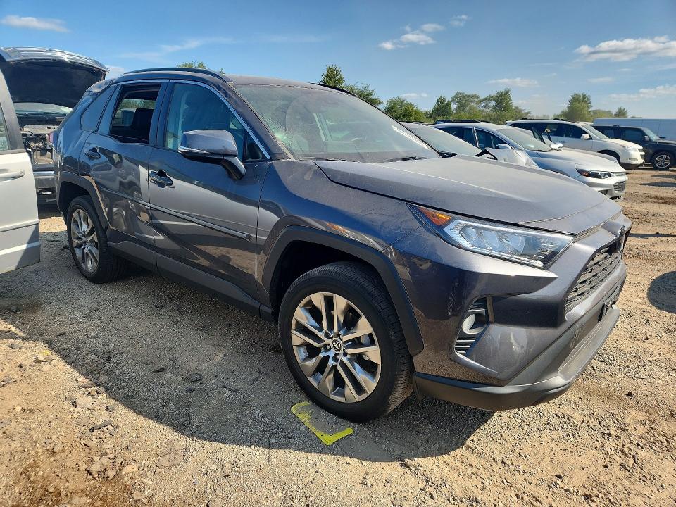 2021 Toyota Rav4 მანქანა იყიდება აუქციონზე, vin: 2T3A1RFV5MW247105, აუქციონის ნომერი: 66291466