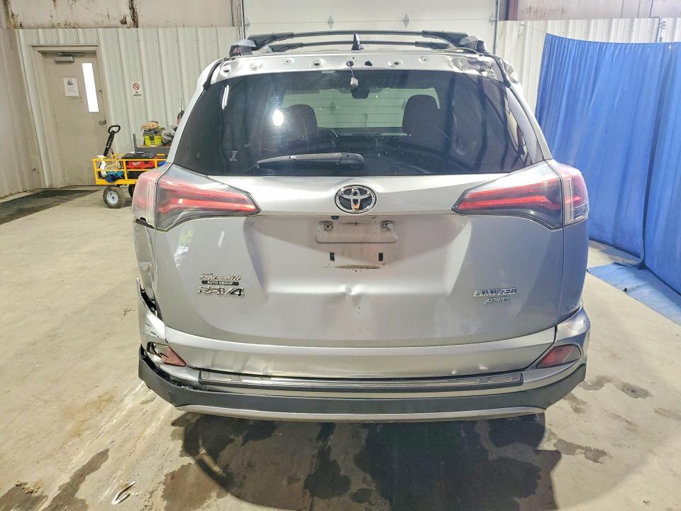 2018 Toyota Rav4 მანქანა იყიდება აუქციონზე, vin: JTMDFREV1JD230150, აუქციონის ნომერი: 64948746