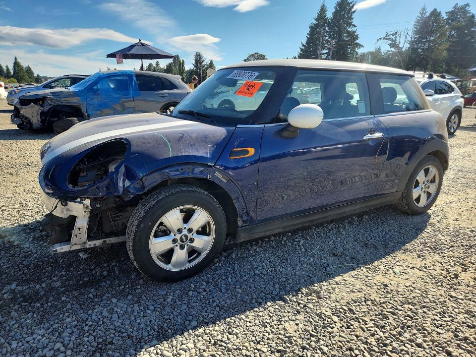 66800776 :رقم المزاد ، WMWXM5C51FT940173 vin ، 2015 Mini Cooper مزاد بيع