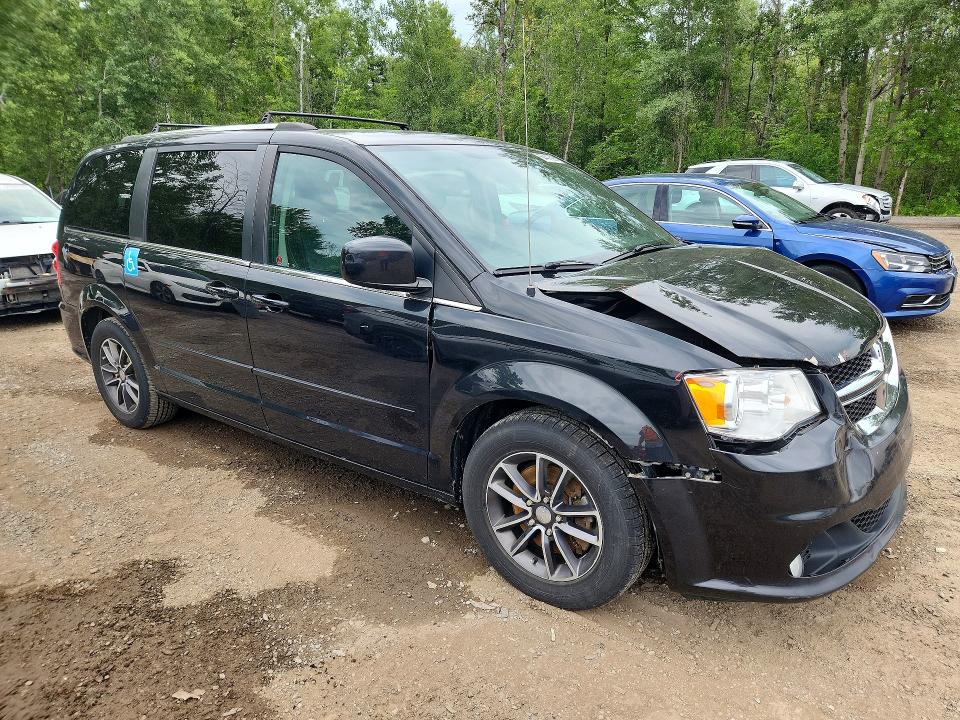 2017 Dodge Grand Caravan მანქანა იყიდება აუქციონზე, vin: 2C4RDGBG9HR632348, აუქციონის ნომერი: 64401686