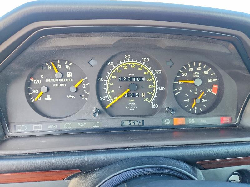 1995 Mercedes-benz E მანქანა იყიდება აუქციონზე, vin: WDBEA32E5SC159125, აუქციონის ნომერი: 65314436