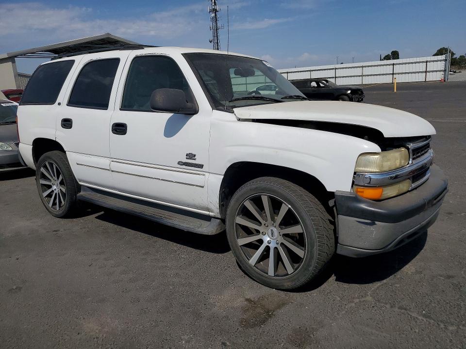64231026 :رقم المزاد ، 1GNEC13Z02R224193 vin ، 2002 Chevrolet Tahoe مزاد بيع