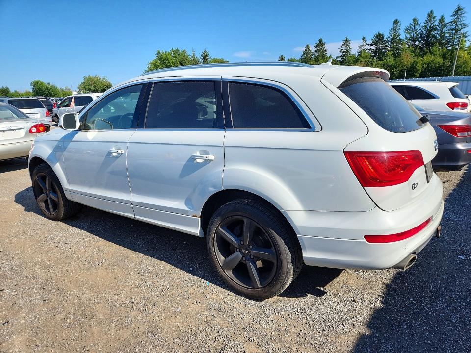 Продажа на аукционе авто 2015 Audi Q7, vin: WA1WMCFE6FD008957, номер лота: 63831136