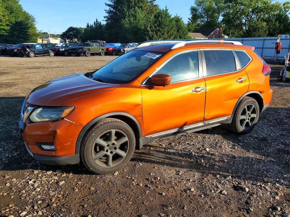 Продажа на аукционе авто 2017 Nissan Rogue, vin: 5N1AT2MVXHC790832, номер лота: 64078766