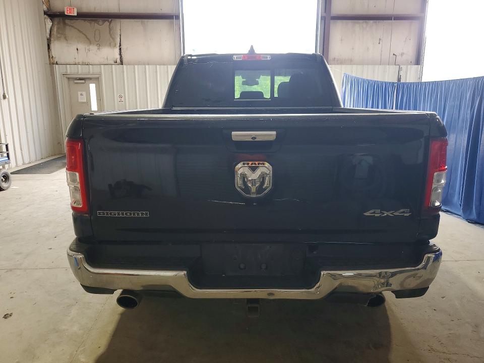 64924206 :رقم المزاد ، 1C6SRFMTXKN644026 vin ، 2019 Ram 1500 مزاد بيع