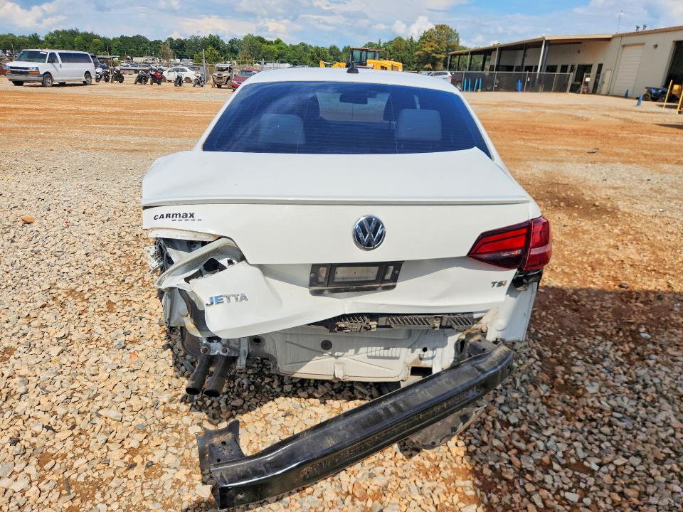 Продаж на аукціоні авто 2016 Volkswagen Jetta, vin: 3VWD17AJ2GM415453, номер лоту: 64086026