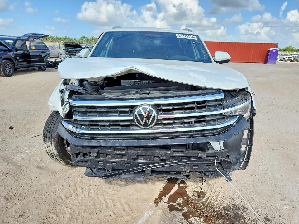 Продажа на аукционе авто 2021 Volkswagen Atlas Cross Sport, vin: 1V2KE2CA0MC231817, номер лота: 64370176
