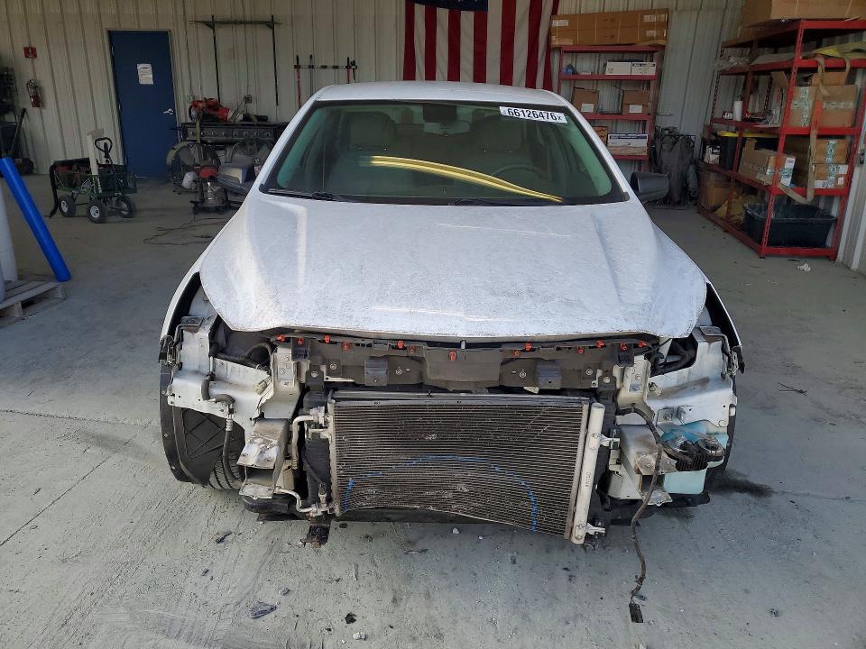 Продажа на аукционе авто 2015 Chevrolet Malibu, vin: 1G11B5SL8FF117312, номер лота: 66126476