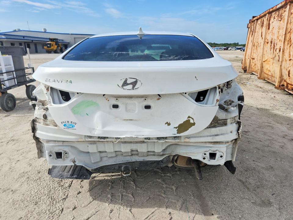 2014 Hyundai Elantra მანქანა იყიდება აუქციონზე, vin: 5NPDH4AE7EH508732, აუქციონის ნომერი: 63540056