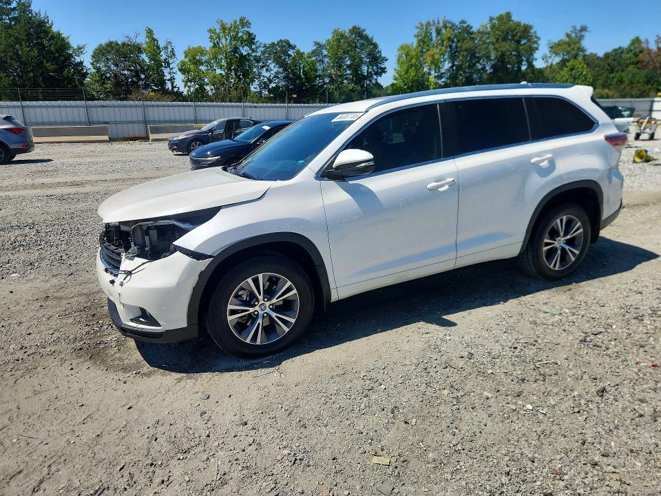 Продажа на аукционе авто 2016 Toyota Highlander, vin: 5TDJKRFH4GS254222, номер лота: 66387786