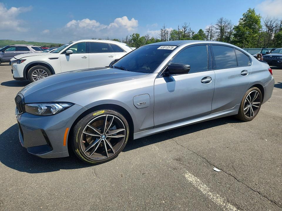 63813576 :رقم المزاد ، 3MW39FS01P8D07368 vin ، 2023 Bmw 330xe مزاد بيع