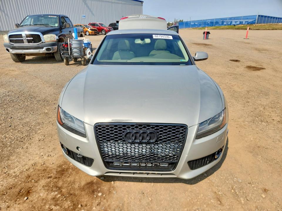 Aukcja sprzedaży 2010 Audi A5, vin: WAULFBFR8AA002049, numer aukcji: 66194336