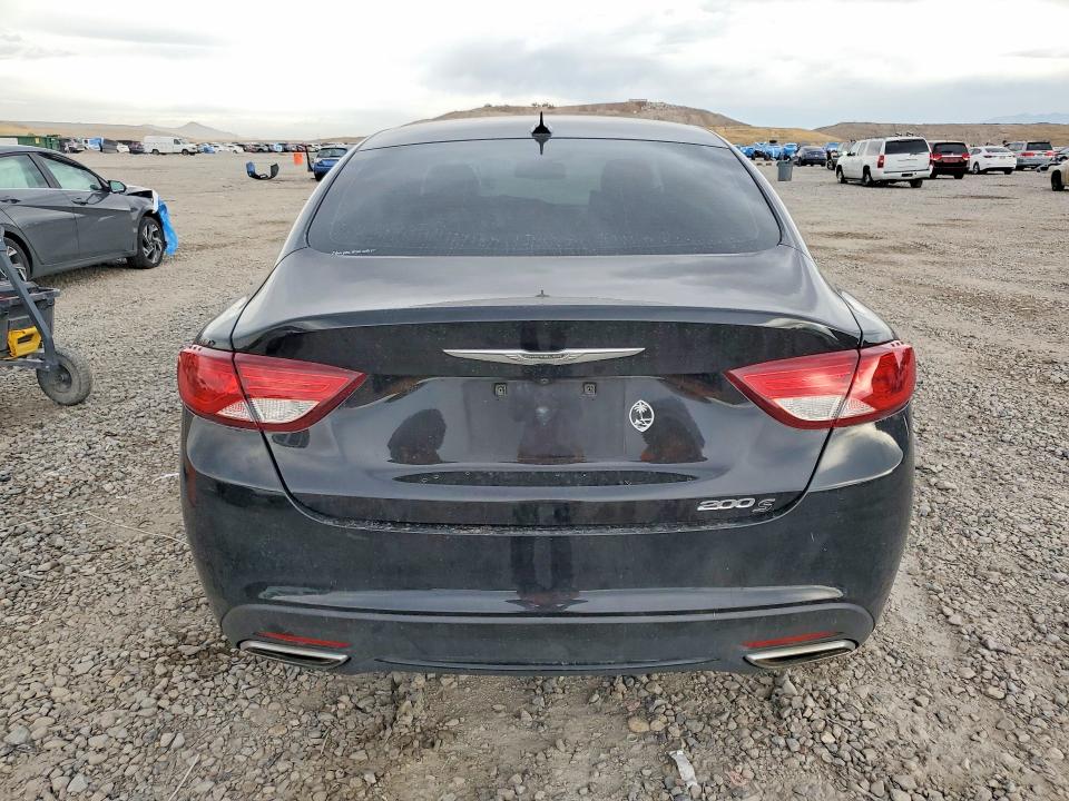 Продаж на аукціоні авто 2016 Chrysler 200, vin: 1C3CCCBG4GN175532, номер лоту: 67106016