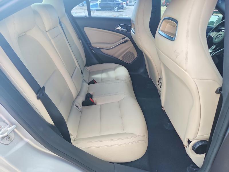 66632406 :رقم المزاد ، WDDSJ4EB6FN264574 vin ، 2015 Mercedes-benz Cla مزاد بيع