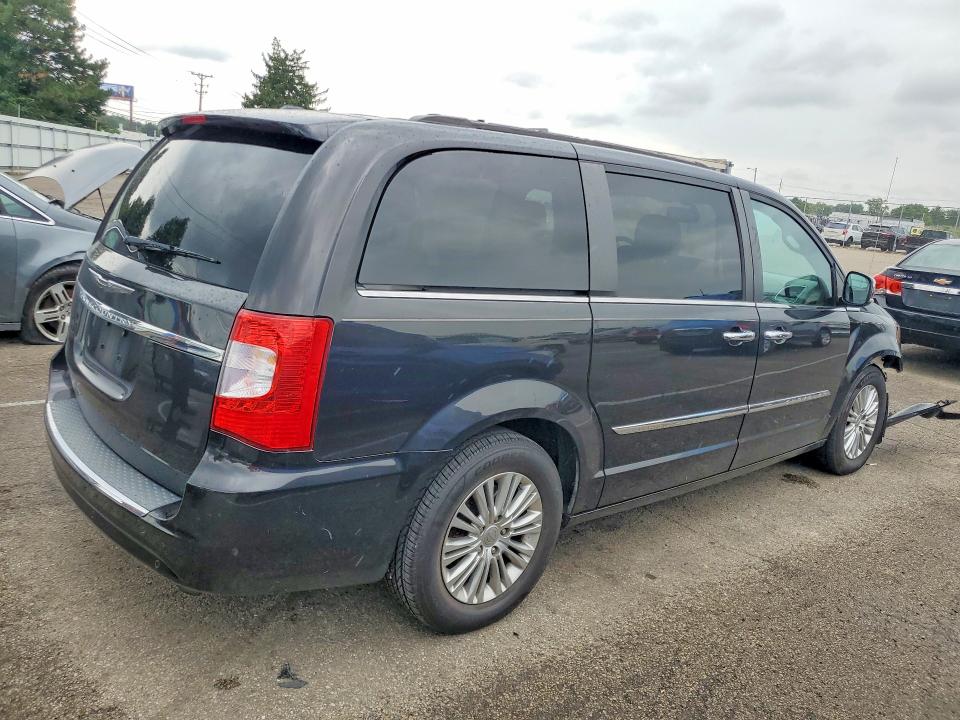 65529486 :رقم المزاد ، 2C4RC1CG7FR629413 vin ، 2015 Chrysler Town & Country مزاد بيع