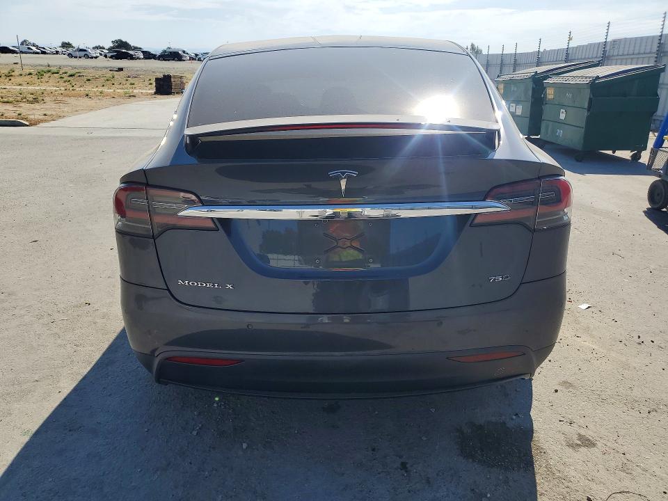 Продажа на аукционе авто 2016 Tesla Model X, vin: 5YJXCAE26GF016222, номер лота: 64140156