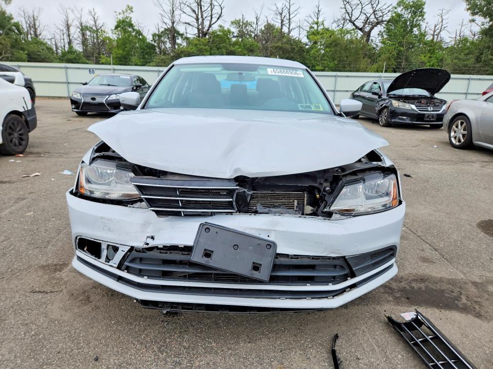 65888956 :رقم المزاد ، 3VW2B7AJ4JM217467 vin ، 2018 Volkswagen Jetta مزاد بيع