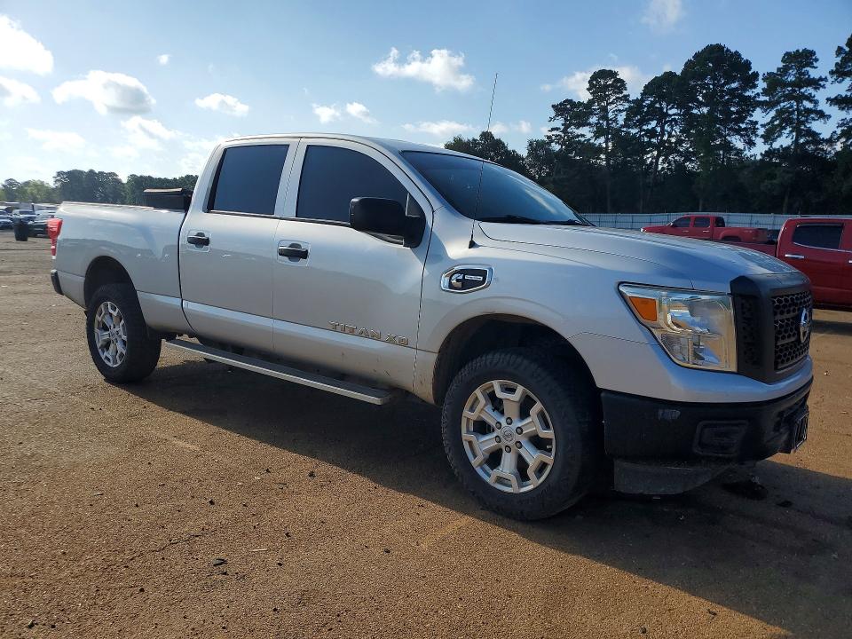 2017 Nissan Titan Xd მანქანა იყიდება აუქციონზე, vin: 1N6BA1F15HN555257, აუქციონის ნომერი: 64229846