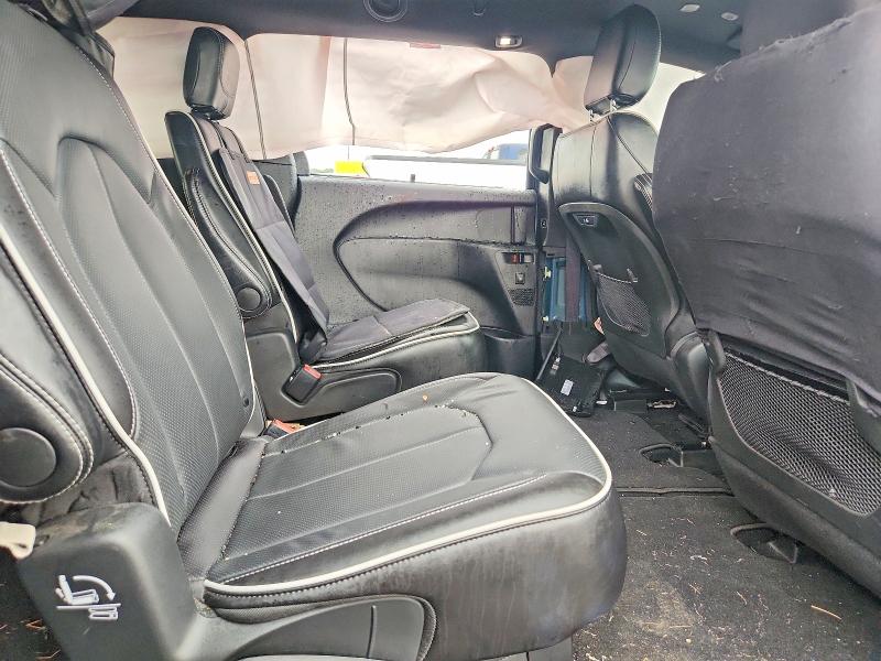 Продажа на аукционе авто 2025 Chrysler Pacifica, vin: 2C4RC3GG1SR573372, номер лота: 64498726