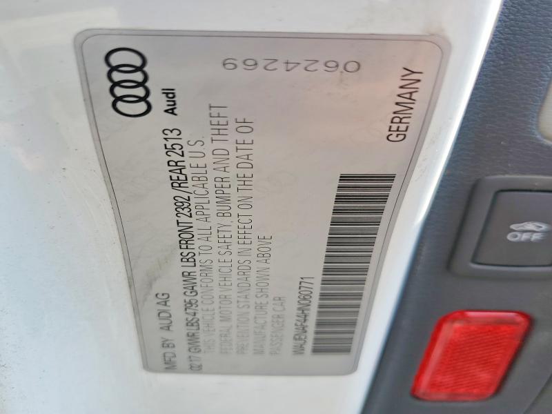 Продаж на аукціоні авто 2017 Audi A4, vin: WAUENAF44HN060771, номер лоту: 64853106