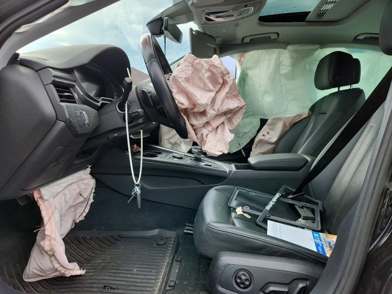 Продажа на аукционе авто 2018 Audi A4, vin: WAUENAF45JA137273, номер лота: 66193456