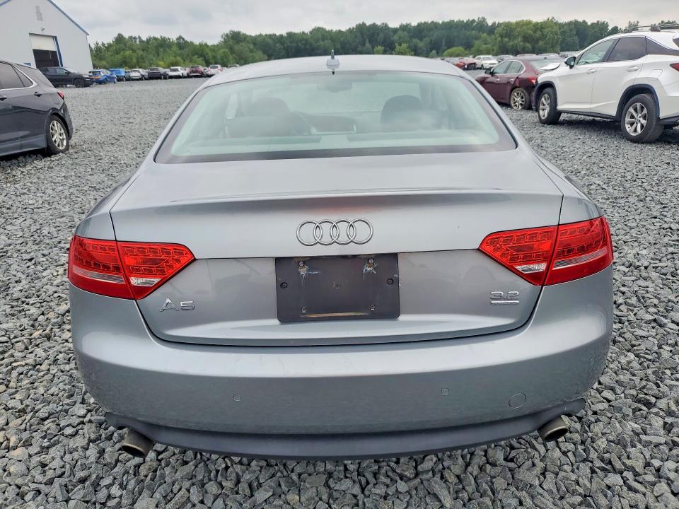 64909136 :رقم المزاد ، WAUVKAFR8AA009517 vin ، 2010 Audi A5 مزاد بيع