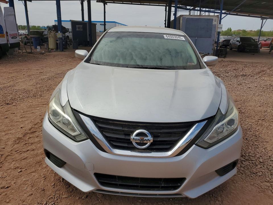 Продажа на аукционе авто 2017 Nissan Altima, vin: 1N4AL3AP7HC258377, номер лота: 64003046