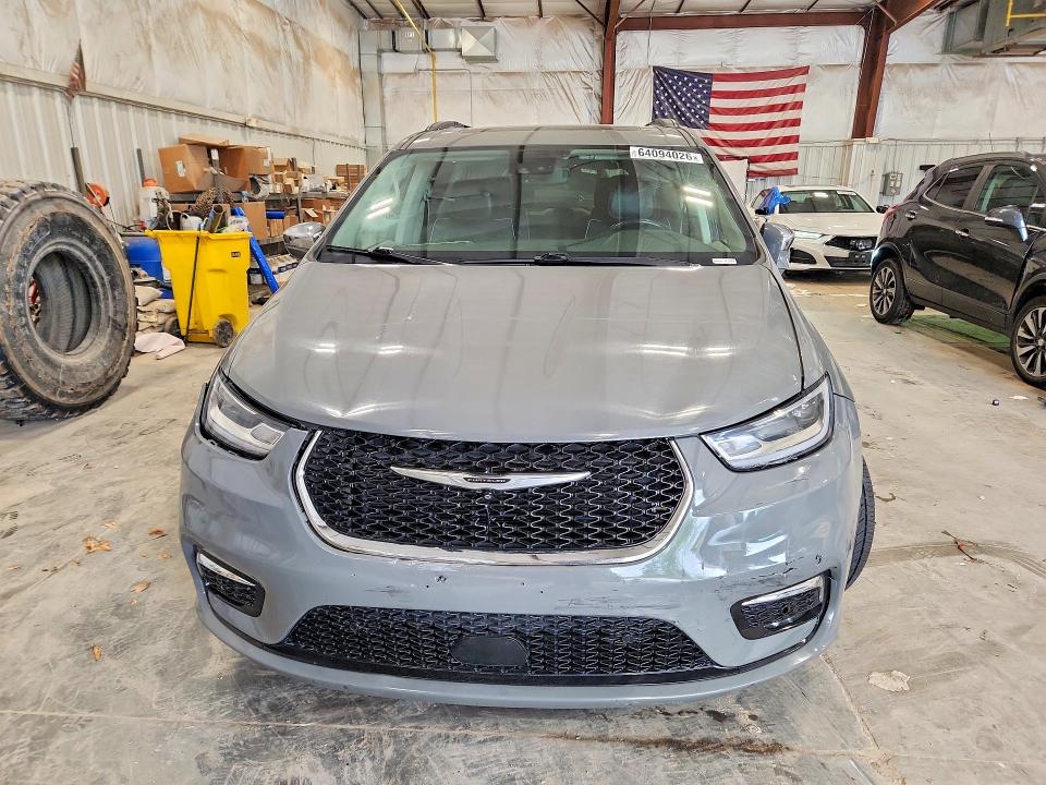 Aukcja sprzedaży 2022 Chrysler Pacifica, vin: 2C4RC1GG6NR111723, numer aukcji: 64094026