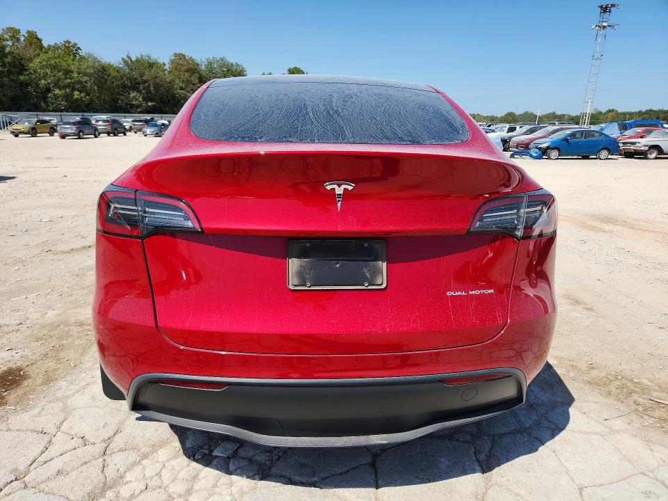 64739106 :رقم المزاد ، 7SAYGDEE2PF808777 vin ، 2023 Tesla Model Y مزاد بيع