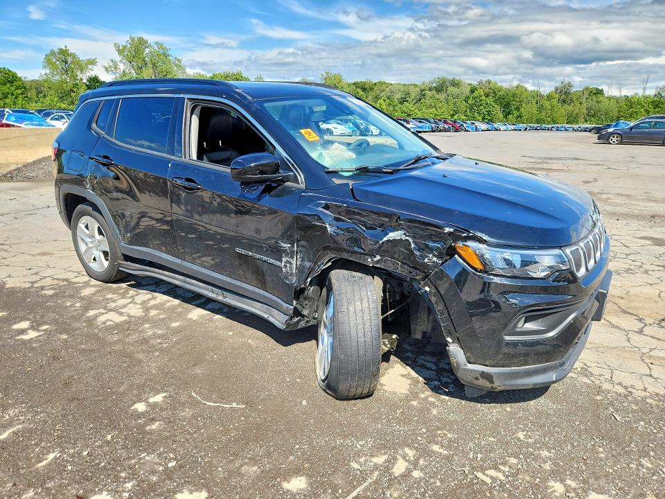 2022 Jeep Compass მანქანა იყიდება აუქციონზე, vin: 3C4NJDBB5NT121741, აუქციონის ნომერი: 62472666