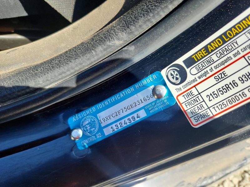 66820946 :رقم المزاد ، 19XFC2F75GE231656 vin ، 2016 Honda Civic مزاد بيع