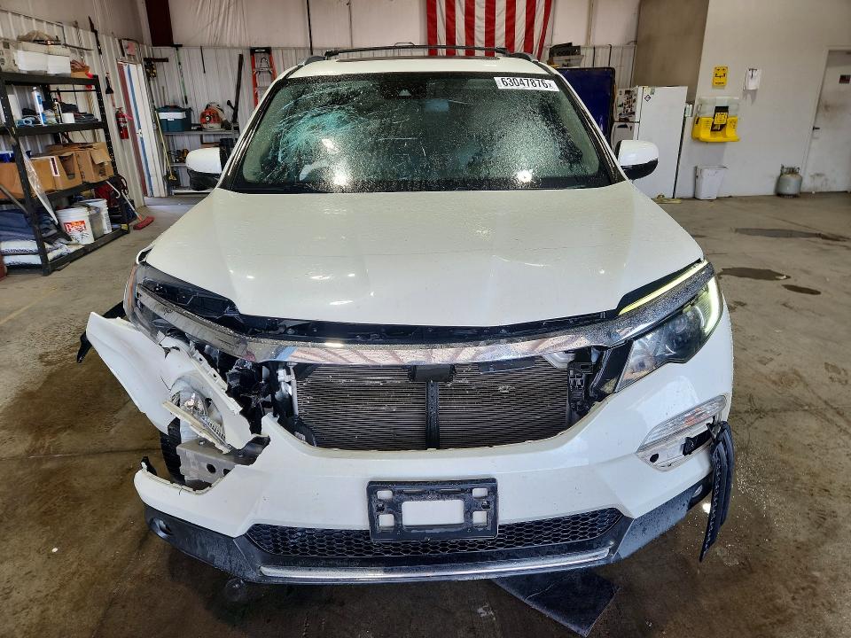Продажа на аукционе авто 2018 Honda Pilot, vin: 5FNYF6H98JB053572, номер лота: 63047876