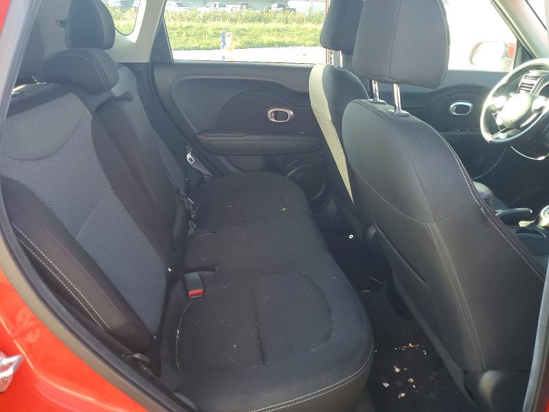 Продаж на аукціоні авто 2018 Kia Soul, vin: KNDJP3A56J7569715, номер лоту: 65271916
