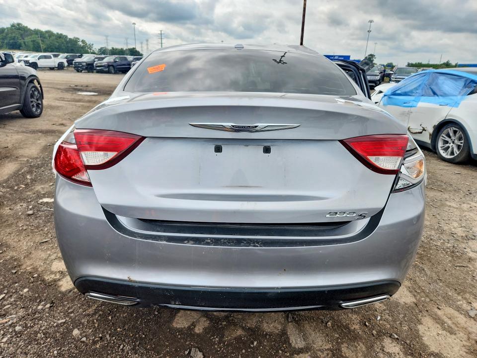 Продаж на аукціоні авто 2015 Chrysler 200, vin: 1C3CCCBG3FN729898, номер лоту: 64558396