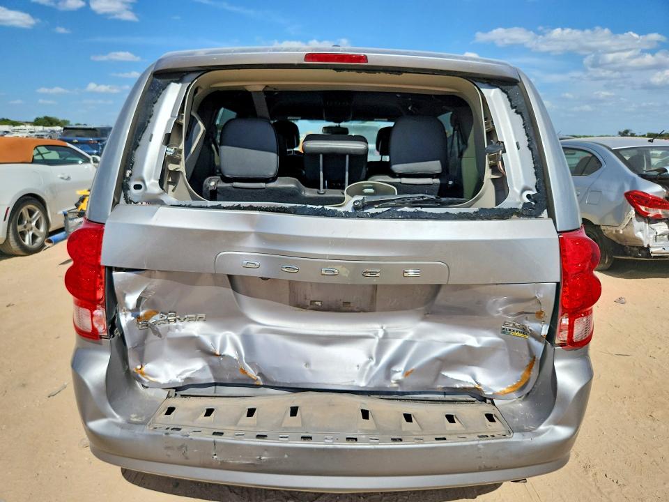 65415556 :رقم المزاد ، 2C4RDGCG5HR827748 vin ، 2017 Dodge Grand Caravan مزاد بيع