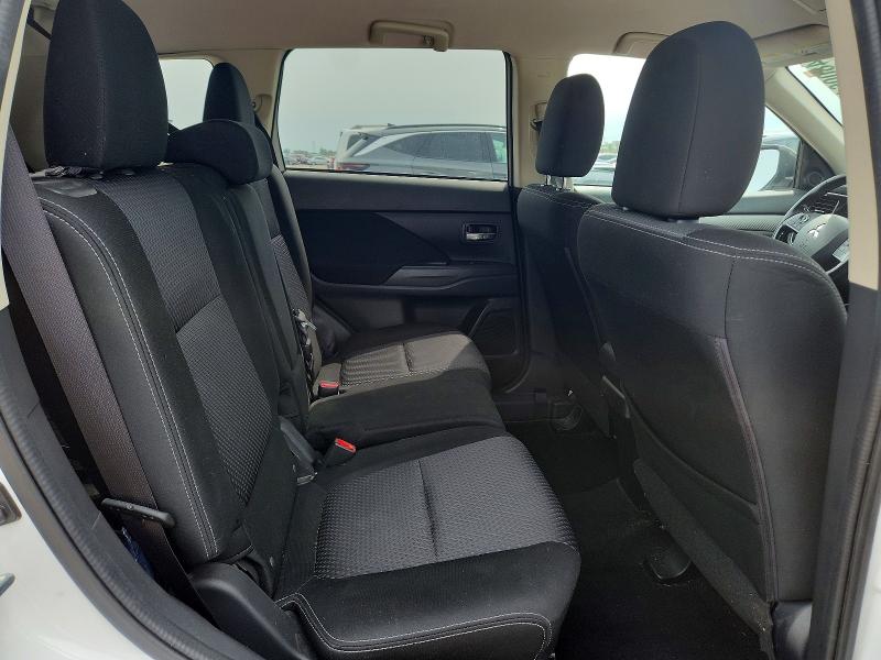 2017 Mitsubishi Outlander მანქანა იყიდება აუქციონზე, vin: JA4AZ2A31HZ045089, აუქციონის ნომერი: 64800616